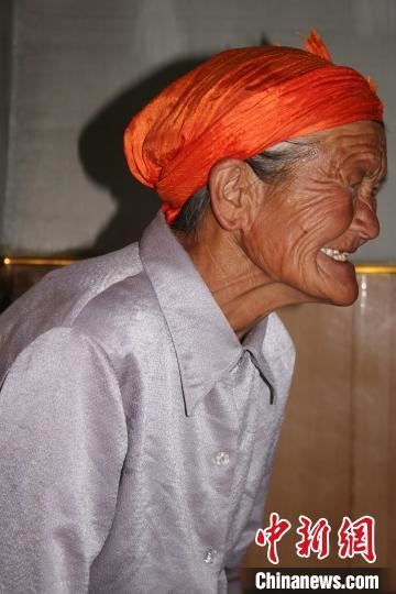 薩仁托婭拍攝的“草原母親”?！∷_仁托婭供圖