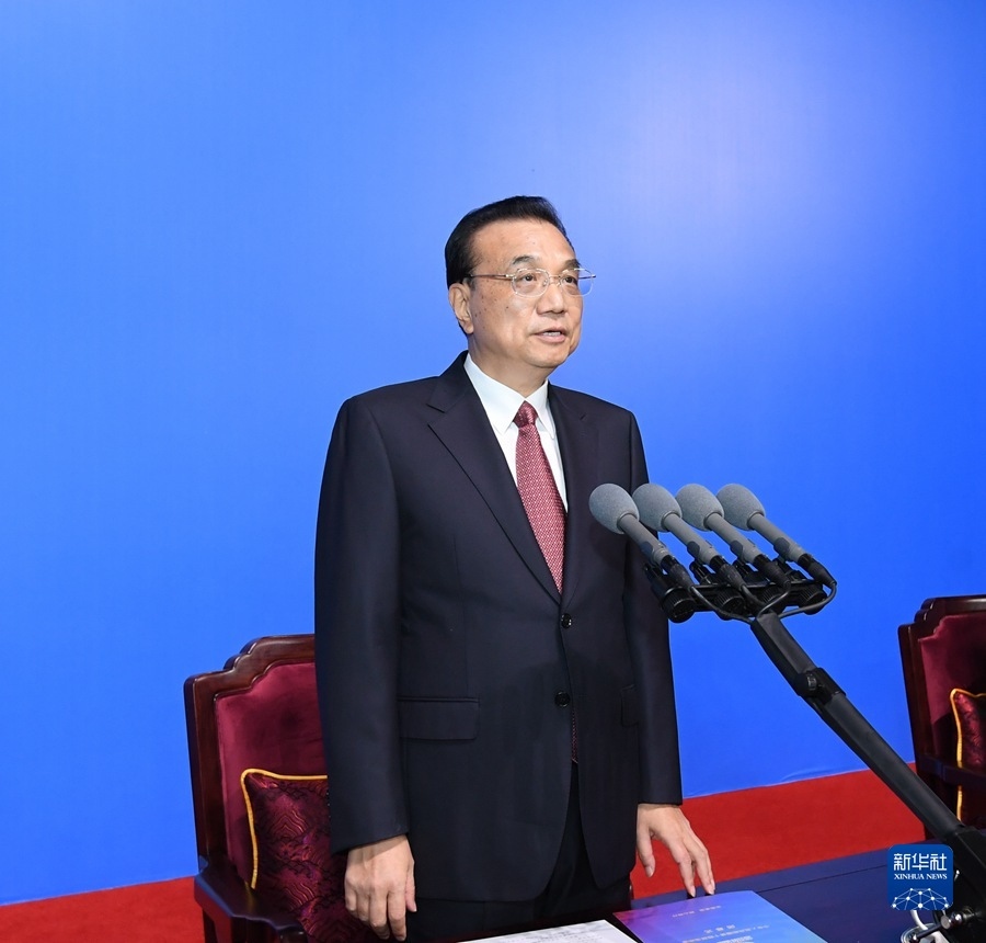 9月27日晚，中華人民共和國(guó)第十四屆運(yùn)動(dòng)會(huì)在陜西西安閉幕。中共中央政治局常委、國(guó)務(wù)院總理李克強(qiáng)出席閉幕式并宣布運(yùn)動(dòng)會(huì)閉幕。新華社記者 申宏 攝