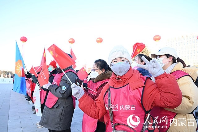 2022年呼和浩特市第七屆徒步迎新活動現(xiàn)場。人民網(wǎng) 劉藝琳攝