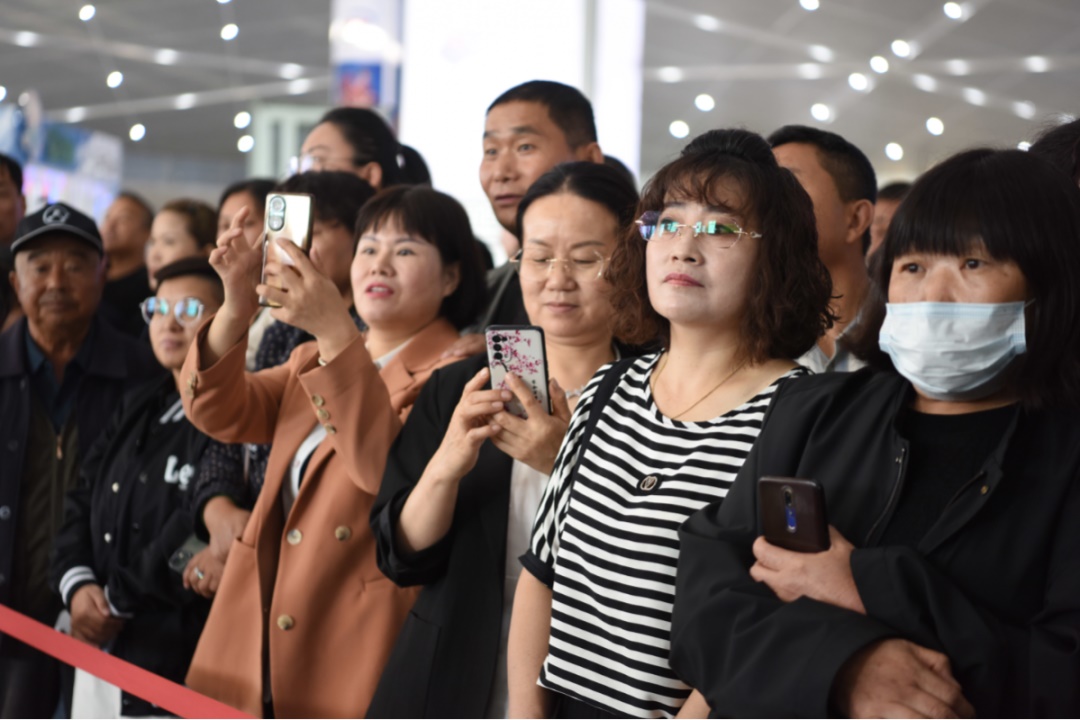 1694964046331602.png 640 (3).png