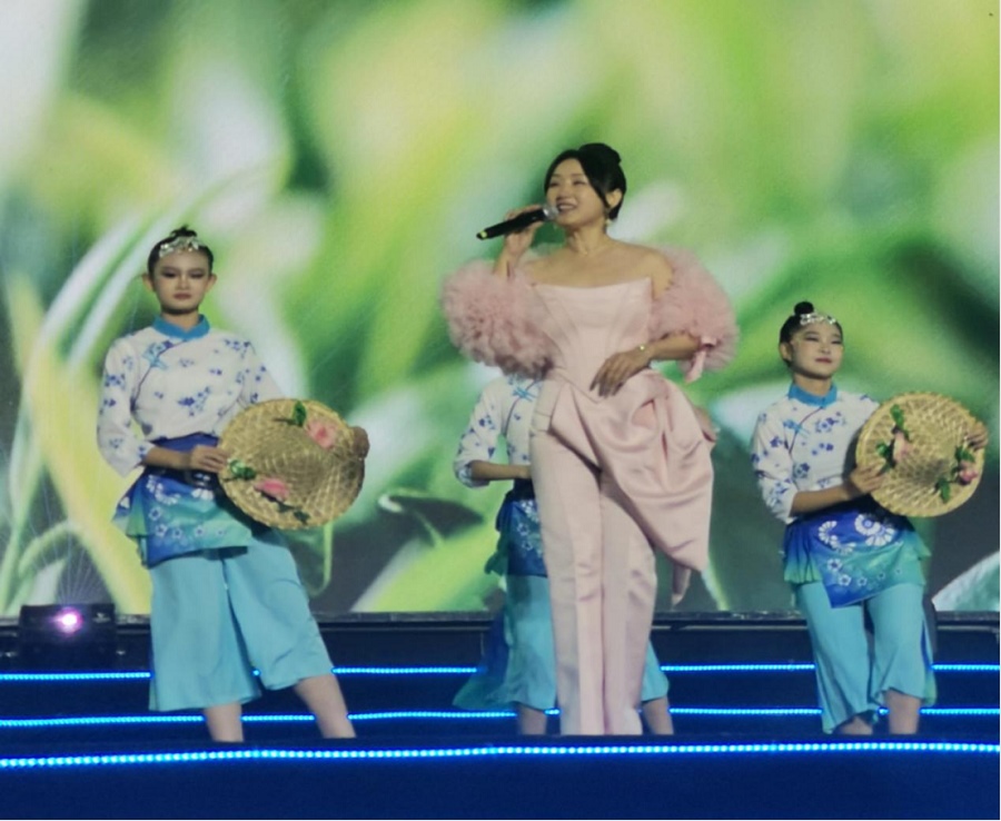 “如七而遇 相思烏?！边@場(chǎng)七夕主題音樂(lè)會(huì)甜出圈584.png