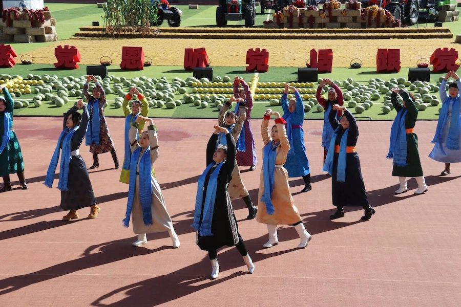 1758638775202335.jpg afdd419d69c4b7db539507c842af277a.jpg