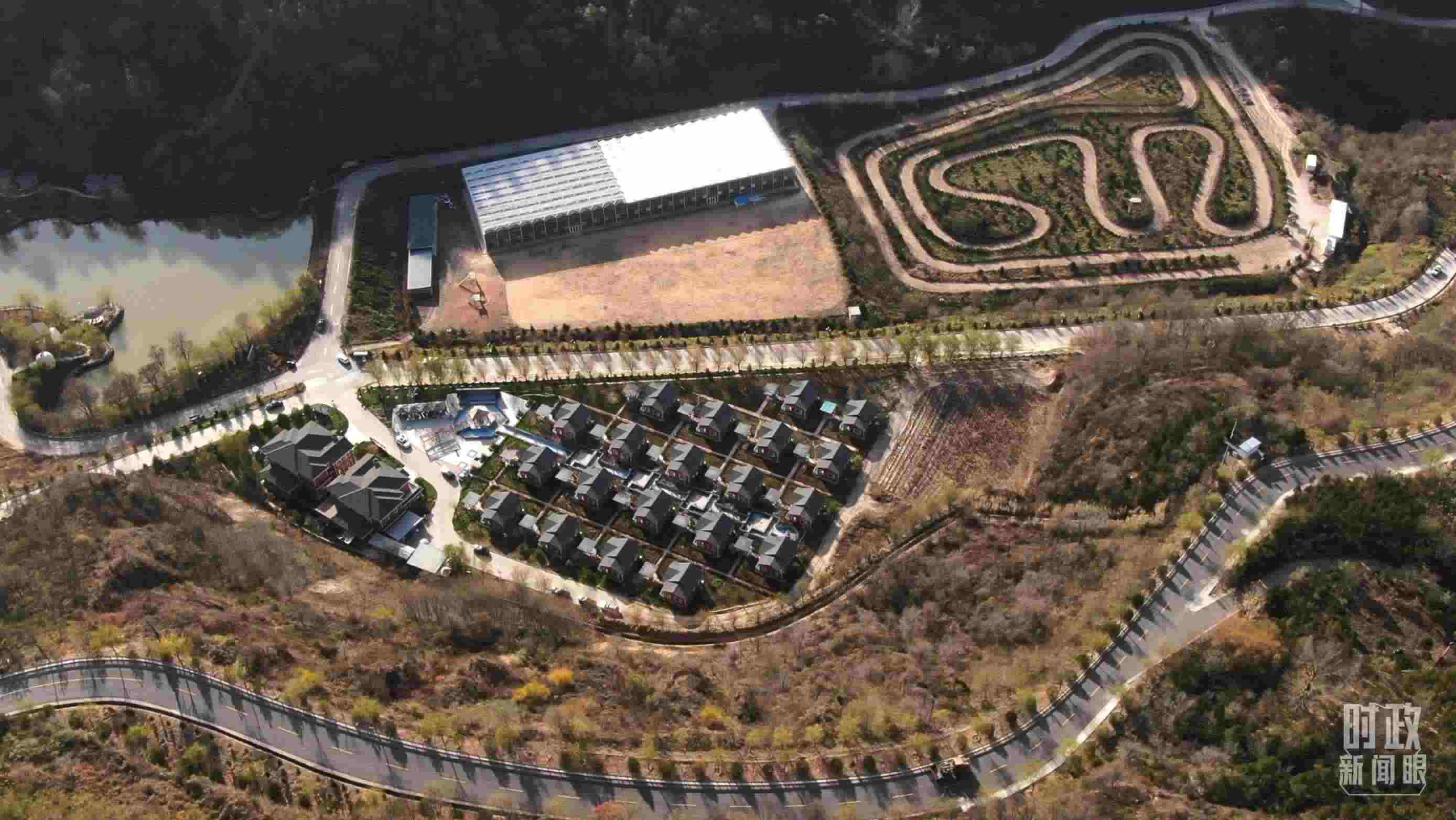 △延安市安塞區(qū)高橋鎮(zhèn)南溝村。2022年10月，總書記曾到這里考察調(diào)研。（總臺記者劉海濤、錢金庫拍攝）