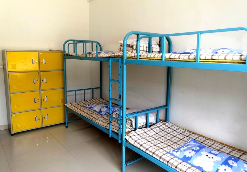 學(xué)生住宿午休的宿舍。人民網(wǎng)記者 孫博洋攝