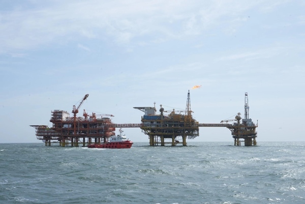 墾利6-1油田海上施工現(xiàn)場。受訪者供圖