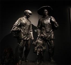 養(yǎng)父母碑。中央民族大學(xué) 張瑜桐攝