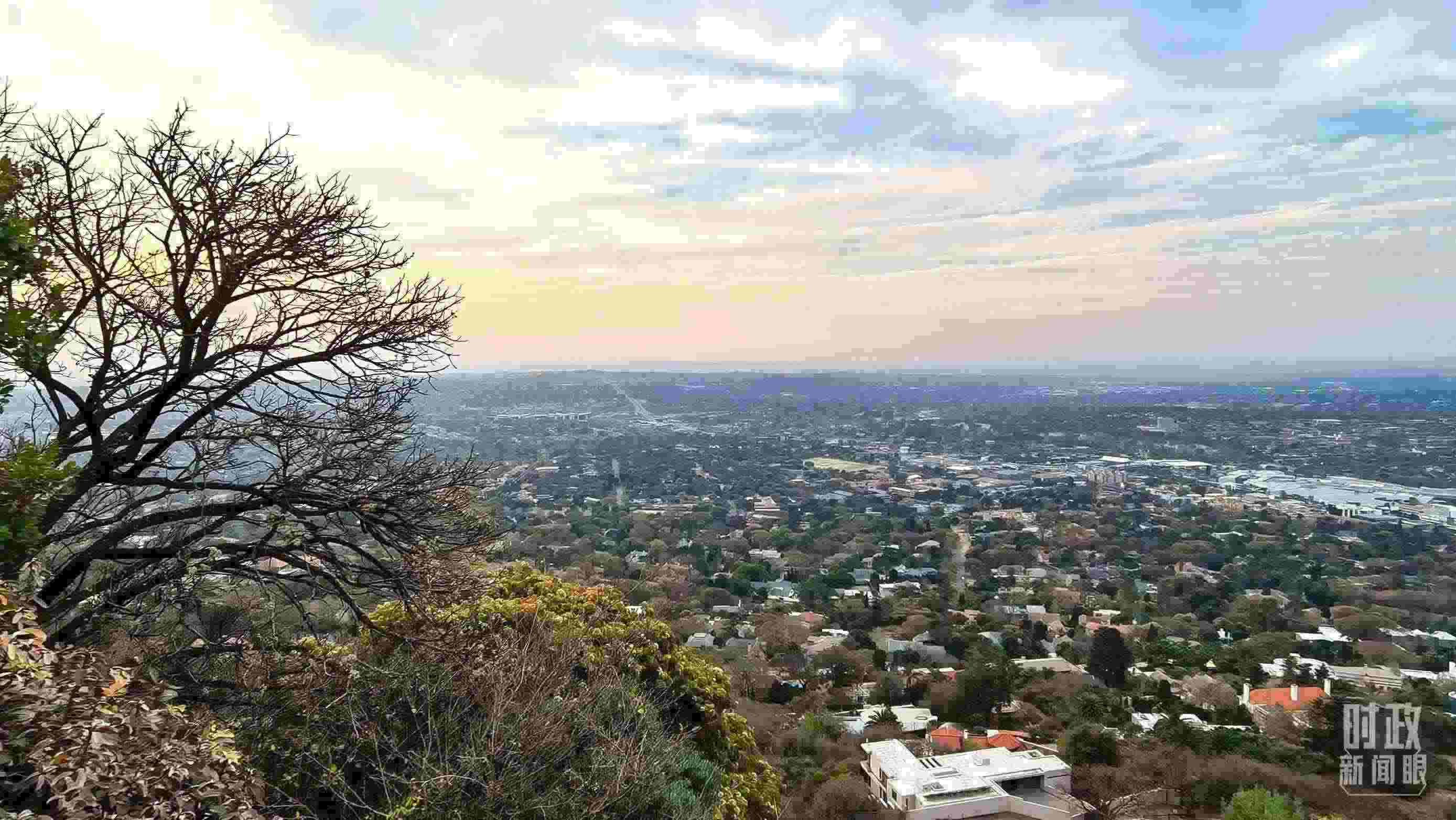 △南非約翰內(nèi)斯堡。（總臺(tái)央視記者韓銳拍攝）