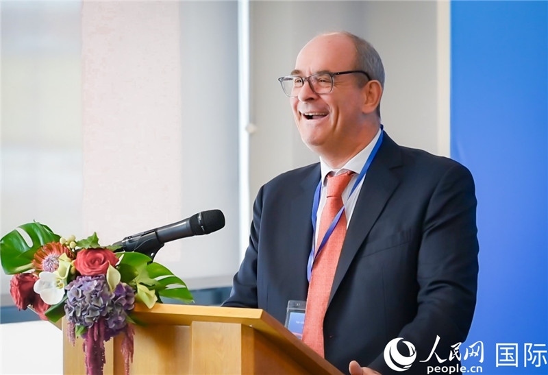 圖為倫敦?戶(hù)港代表致辭。人民網(wǎng) 郭錦標(biāo)攝