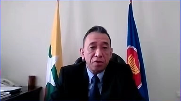 昂苗敏致辭。中國駐東盟使團(tuán)供圖