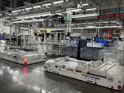 新能源汽車智能生產線。人民網 王紹紹攝