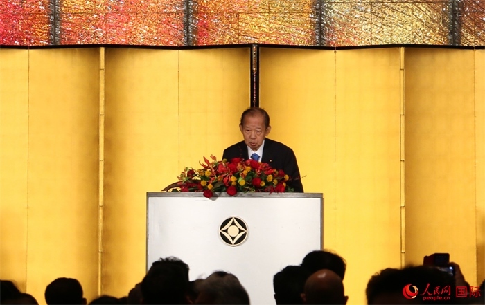 日中友好議員聯(lián)盟會長二階俊博發(fā)表致辭。人民網(wǎng) 許可攝