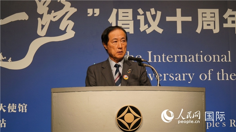 日本經(jīng)團聯(lián)副會長佐藤康博發(fā)言。人民網(wǎng) 蔣曉辰攝