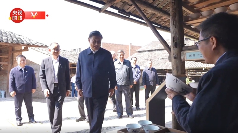 2023年10月11日，習近平在江西景德鎮(zhèn)考察。（視頻截圖）