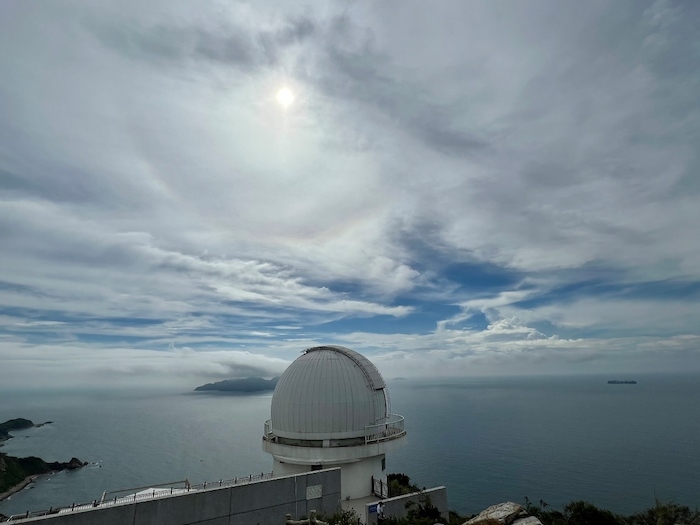 天文樓太陽望遠鏡圓頂。人民網(wǎng)高清揚攝