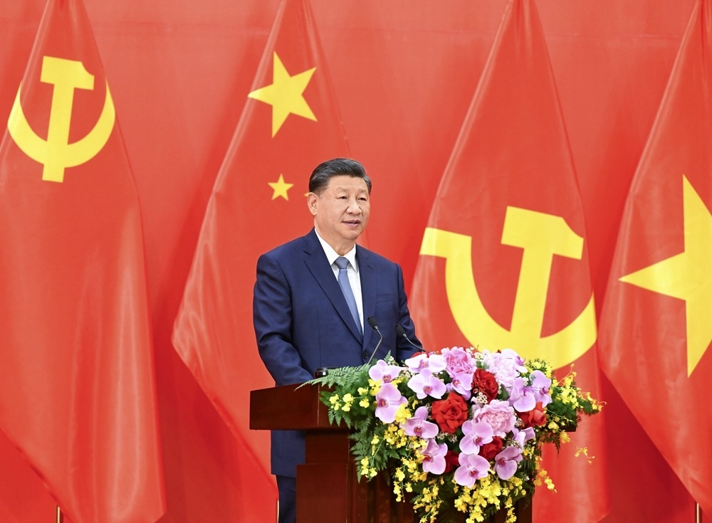 習近平總書記發(fā)表題為《賡續(xù)傳統(tǒng)友誼，開創(chuàng)中越命運共同體建設新征程》的重要講話。