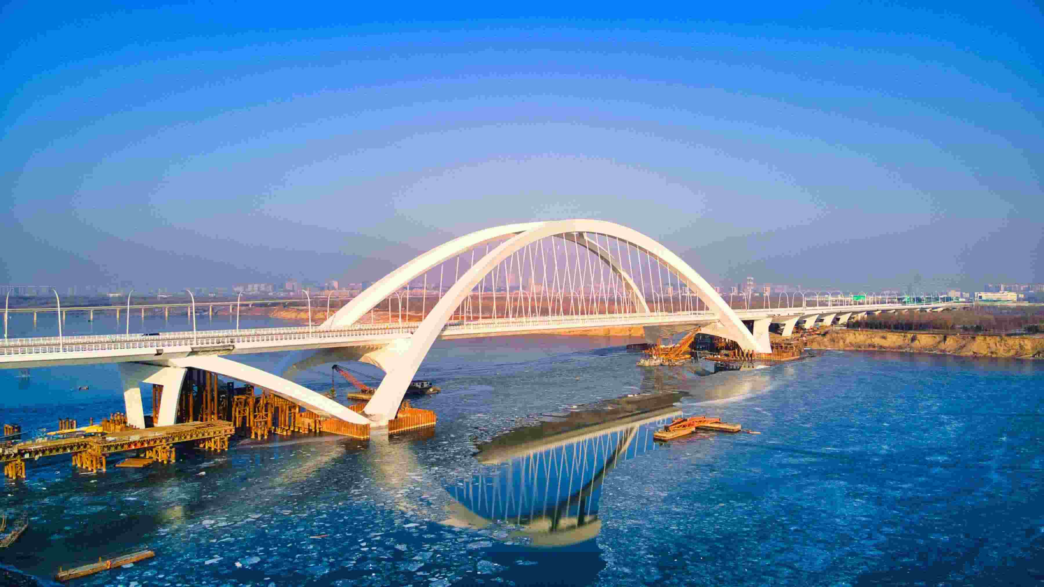 開(kāi)通后的京雄大橋。受訪方供圖