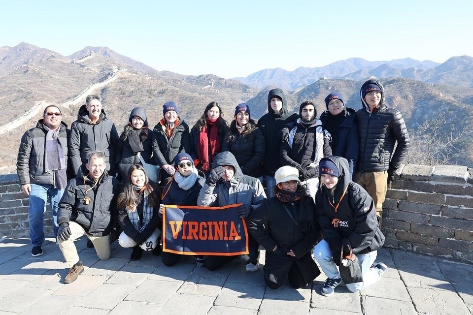 資訊有故事︱美國(guó)弗吉尼亞大學(xué)乒乓球代表團(tuán)訪華：重走乒乓路 一起向未來