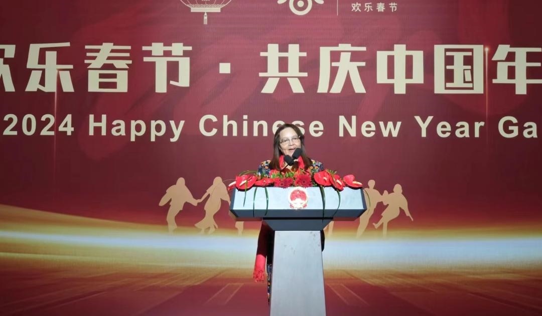 南非旅游部長德利萊女士致辭。中國駐南非大使館供圖
