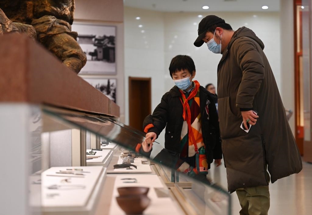 2024年1月29日，市民在平津戰(zhàn)役紀(jì)念館參觀。