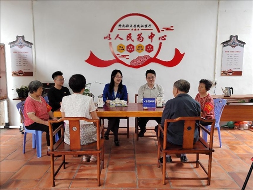 “茶文化六步調(diào)解法”調(diào)解現(xiàn)場。