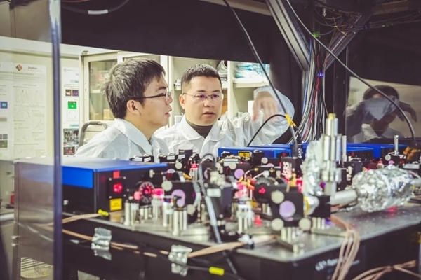 科研團(tuán)隊(duì)。校方供圖