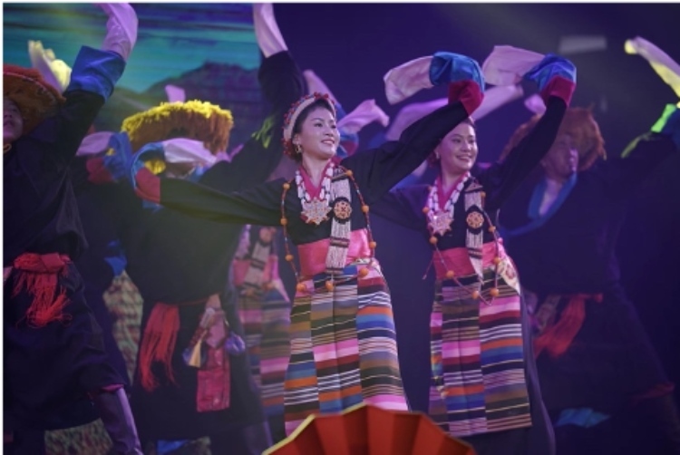 圖為2024“歡樂春節(jié)”中泰互致新春賀辭活動現(xiàn)場。 中國駐泰國大使館文化處供圖