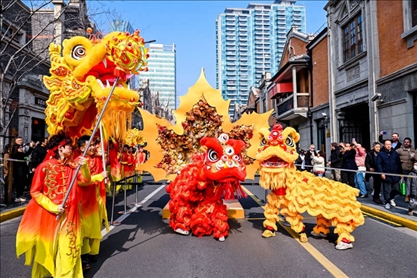 2024年2月10日，上海張園舉辦舞龍舞獅活動，為市民和游客獻上一場視覺盛宴。