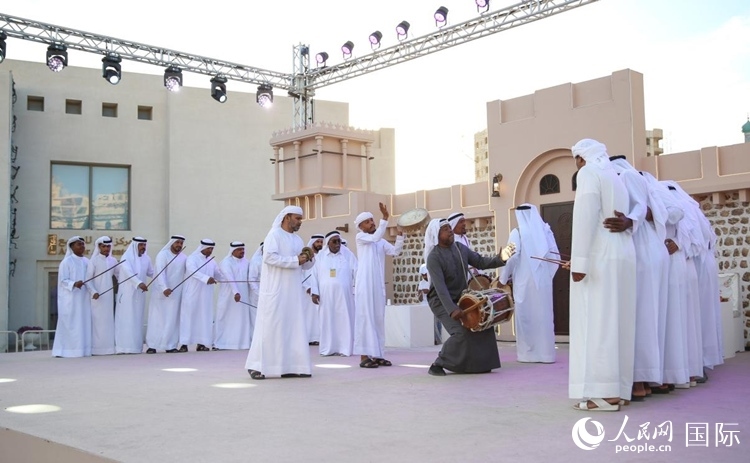 阿拉伯歌舞表演。人民網(wǎng) 塔里克·易卜拉欣攝