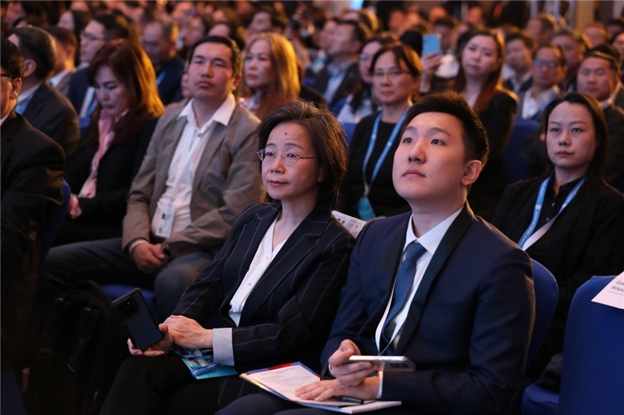 沈敏娟大使出席論壇。蒙政府官網(wǎng)供圖