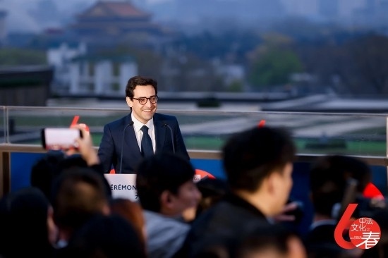 4月1日，法國外長塞茹爾內(nèi)出席第18屆“中法文化之春”藝術(shù)節(jié)開幕式。圖片來源：法國駐華大使館