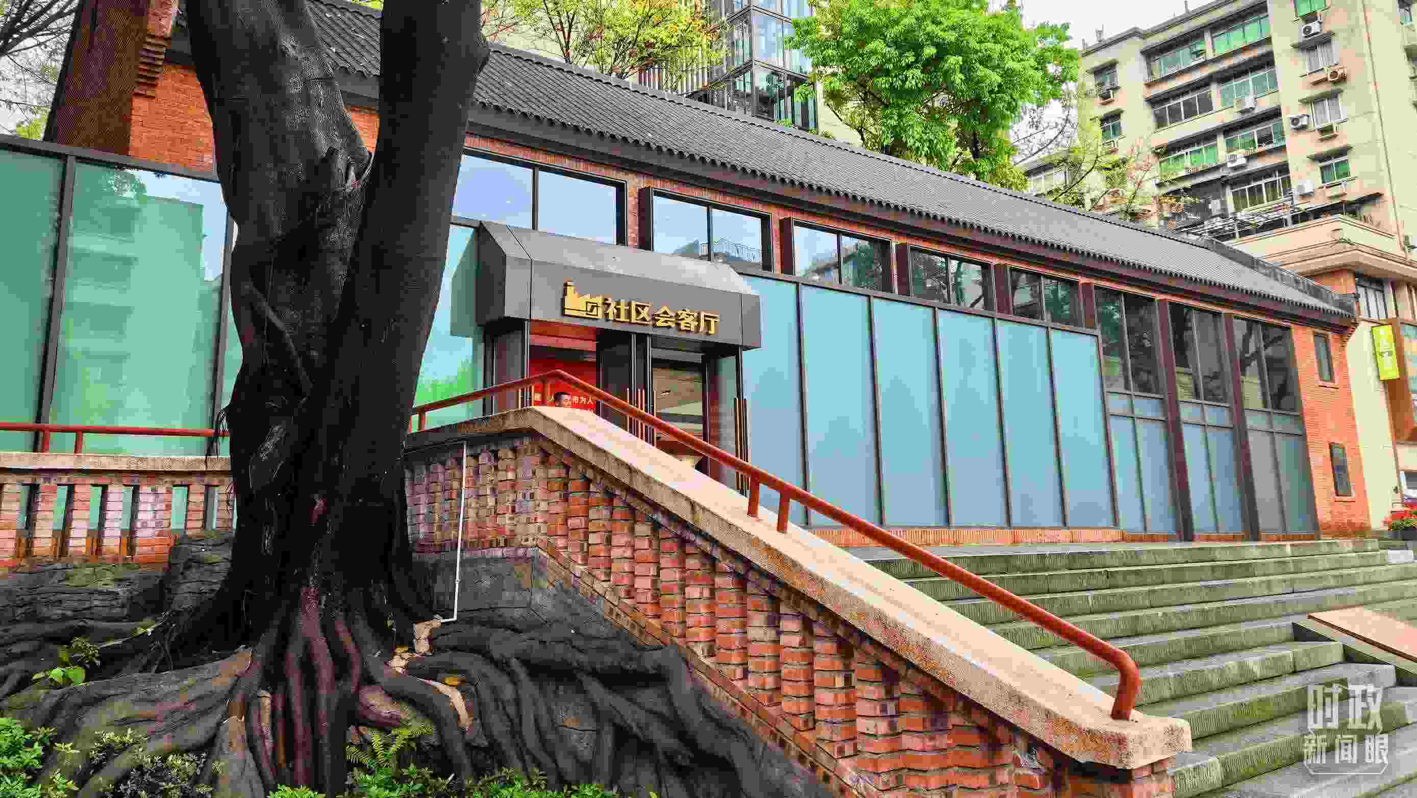 △民主村社區(qū)會(huì)客廳。（總臺(tái)央視記者程鋮拍攝）