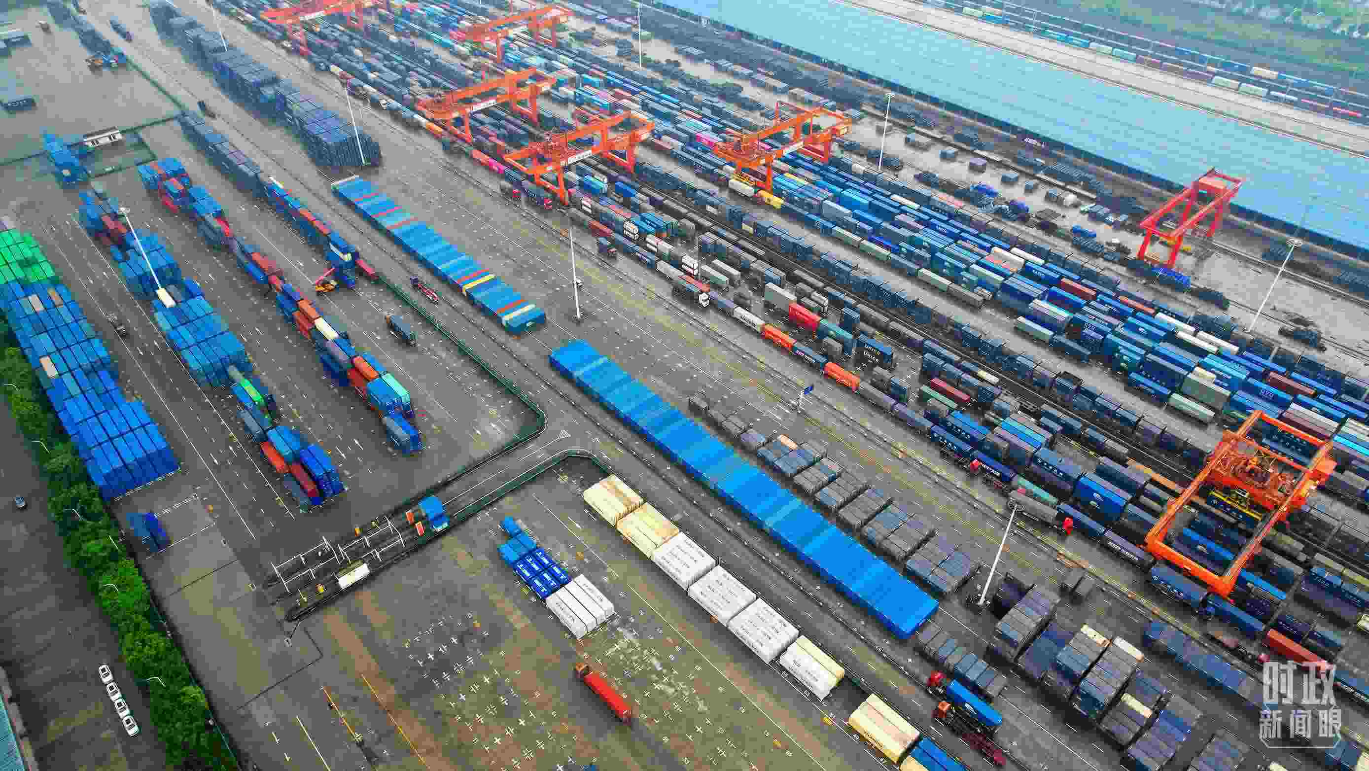 △重慶國(guó)際物流樞紐園區(qū)。（總臺(tái)央視記者范凱拍攝）