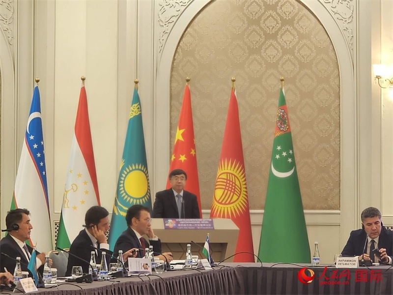 中國社會(huì)科學(xué)院俄羅斯東歐中亞研究所所長孫壯志致辭。人民網(wǎng)記者 李強(qiáng)攝