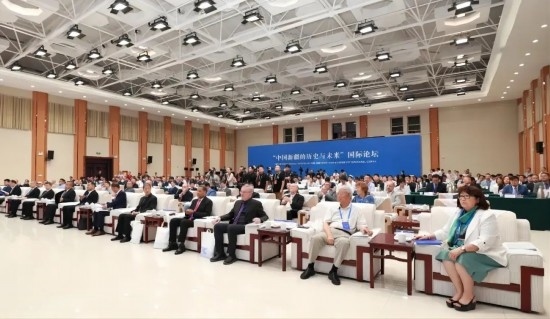 6月12日，“中國新疆的歷史與未來”國際論壇在喀什舉辦。（圖片來源：民族畫報）