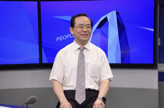 中國(guó)人民大學(xué)法學(xué)院教授、博士生導(dǎo)師楊建順。人民網(wǎng)記者 王曉嘯攝