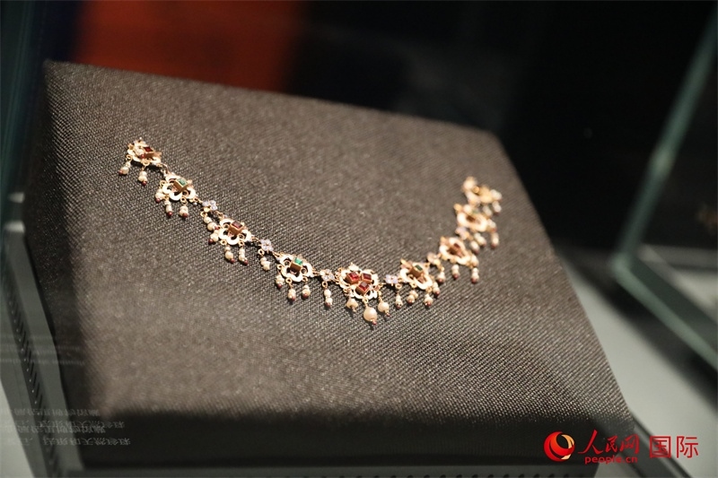 展覽“傳奇之旅：馬可·波羅與絲綢之路上的世界”展品。人民網(wǎng) 殷韜攝