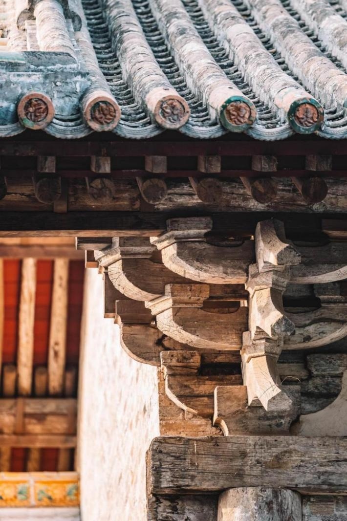 高平市古建資圣寺斗拱結(jié)構(gòu)。王劍攝