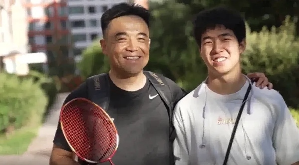 劉建波、劉傲寒父子。北航供圖