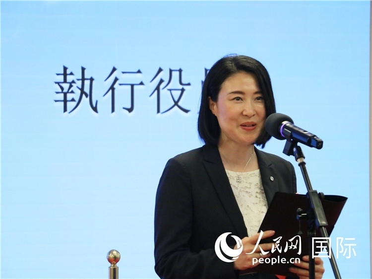 日本航空株式會社執(zhí)行役員西原口香織致辭。人民網(wǎng) 許可攝