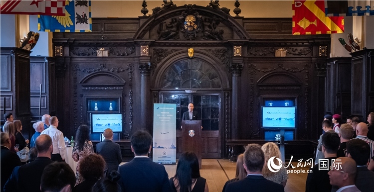 圖為廣州旅游推介會(huì)現(xiàn)場(chǎng)。人民網(wǎng) 郭錦標(biāo)攝