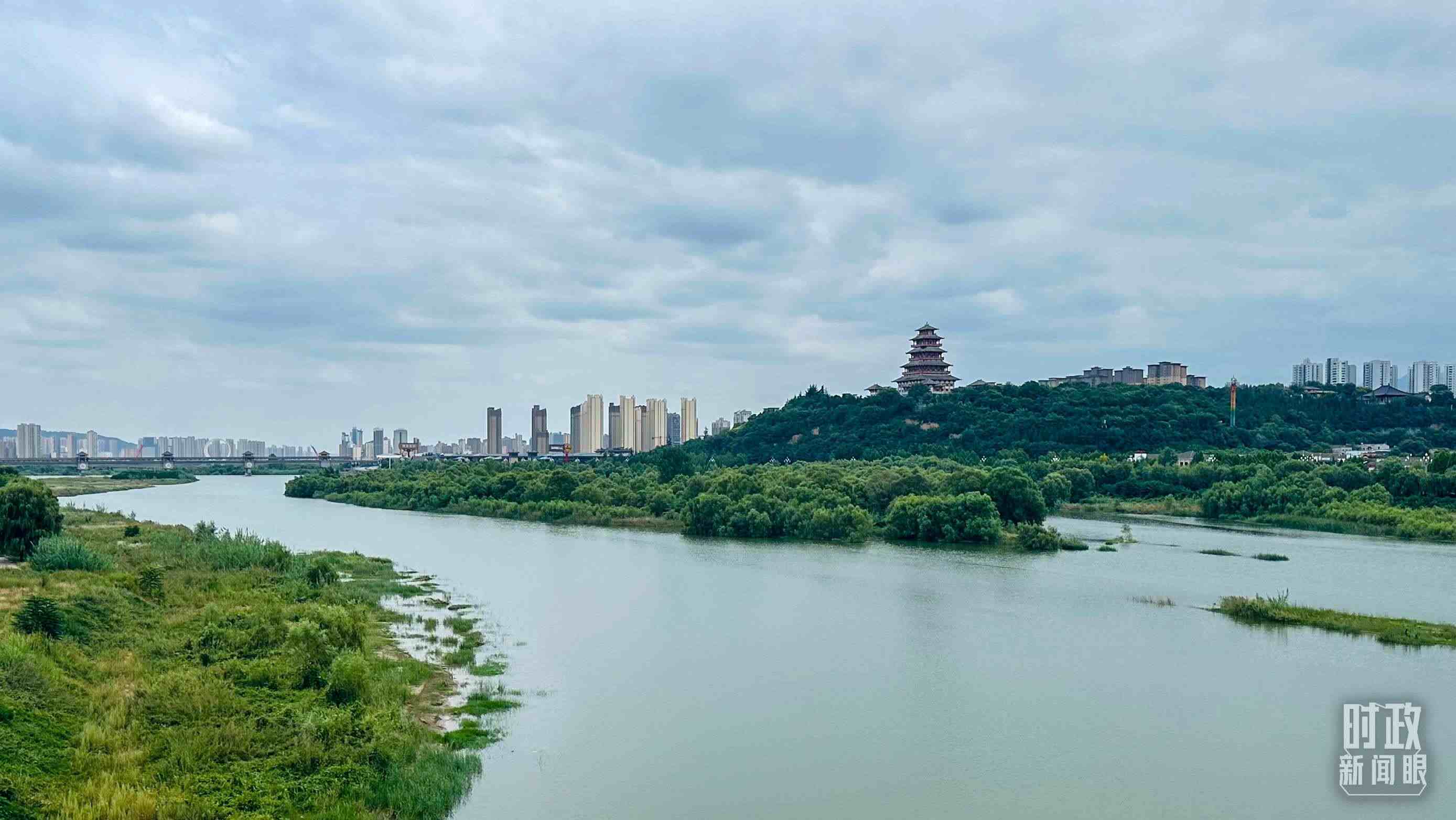 △ 渭河。（總臺(tái)央視記者范一鳴拍攝）