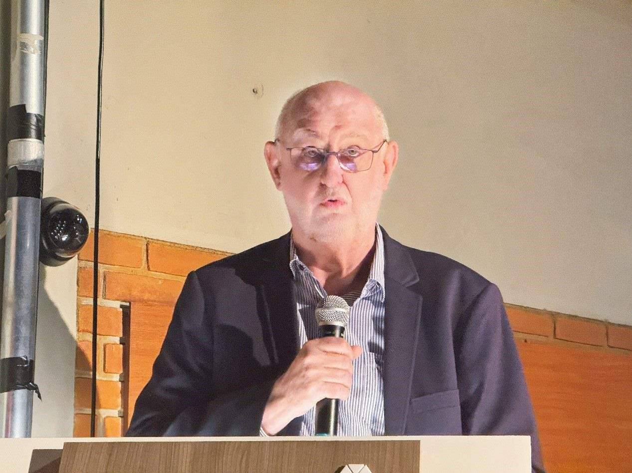 圣保羅州立大學(xué)孔子學(xué)院巴方院長保利諾在活動中致辭。圣保羅州立大學(xué)孔子學(xué)院供圖