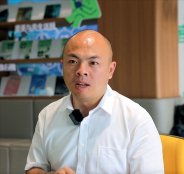 采訪對(duì)象：湖州市安吉縣天荒坪鎮(zhèn)余村村黨支部書記、村委會(huì)主任汪玉成