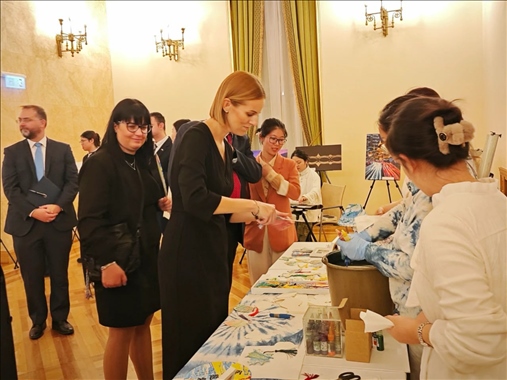 招待會(huì)現(xiàn)場。中國駐匈牙利大使館供圖