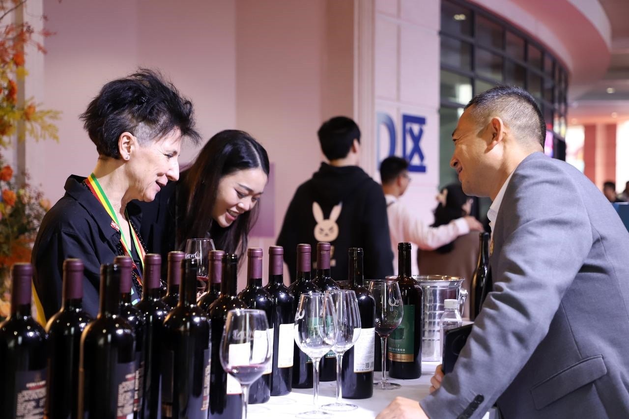 第五屆華僑進口商品博覽會在浙江青田開幕。新華社記者 張曉潔 攝