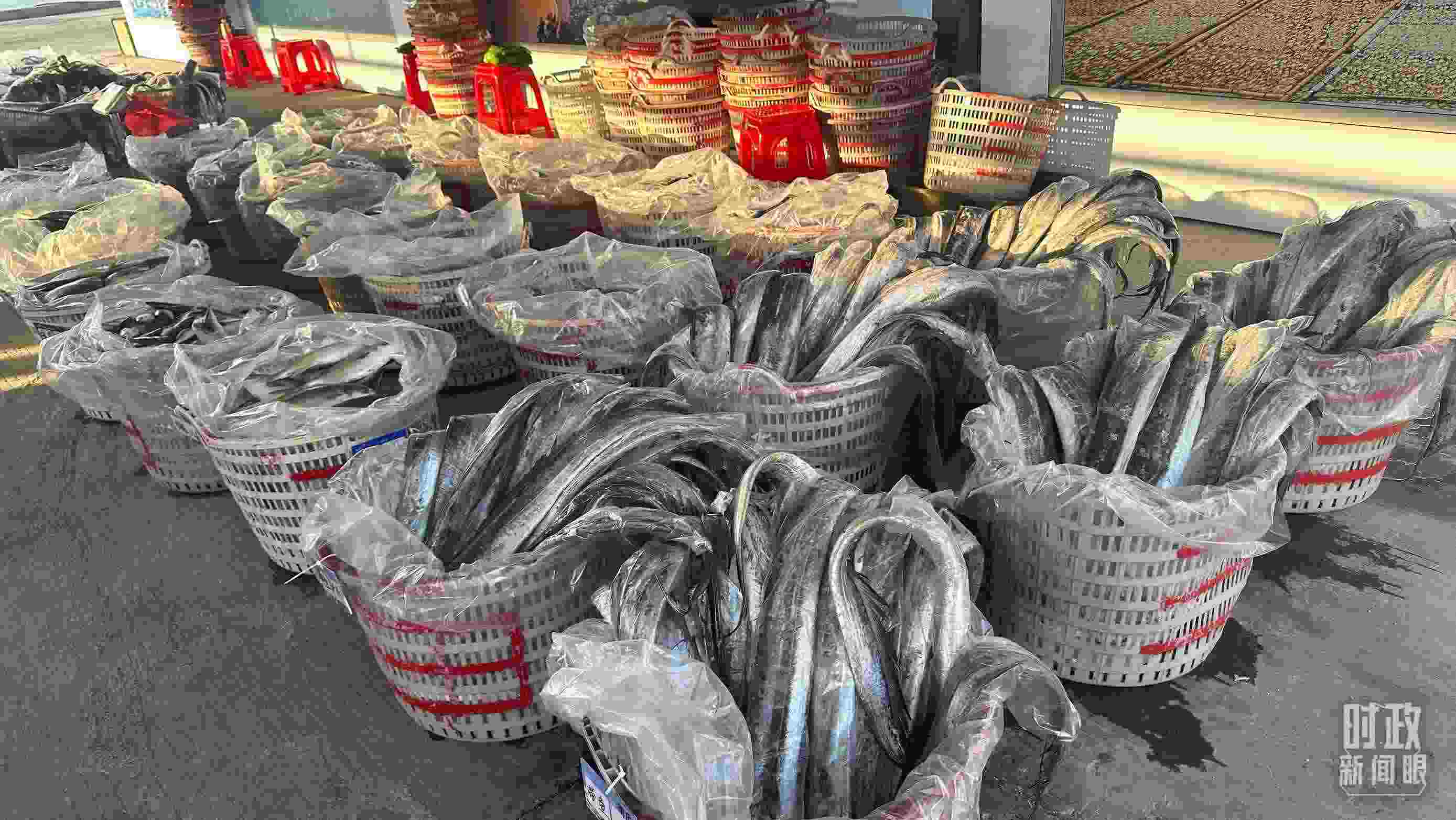 △澳角村的海產(chǎn)品。（總臺央視記者覃思拍攝）