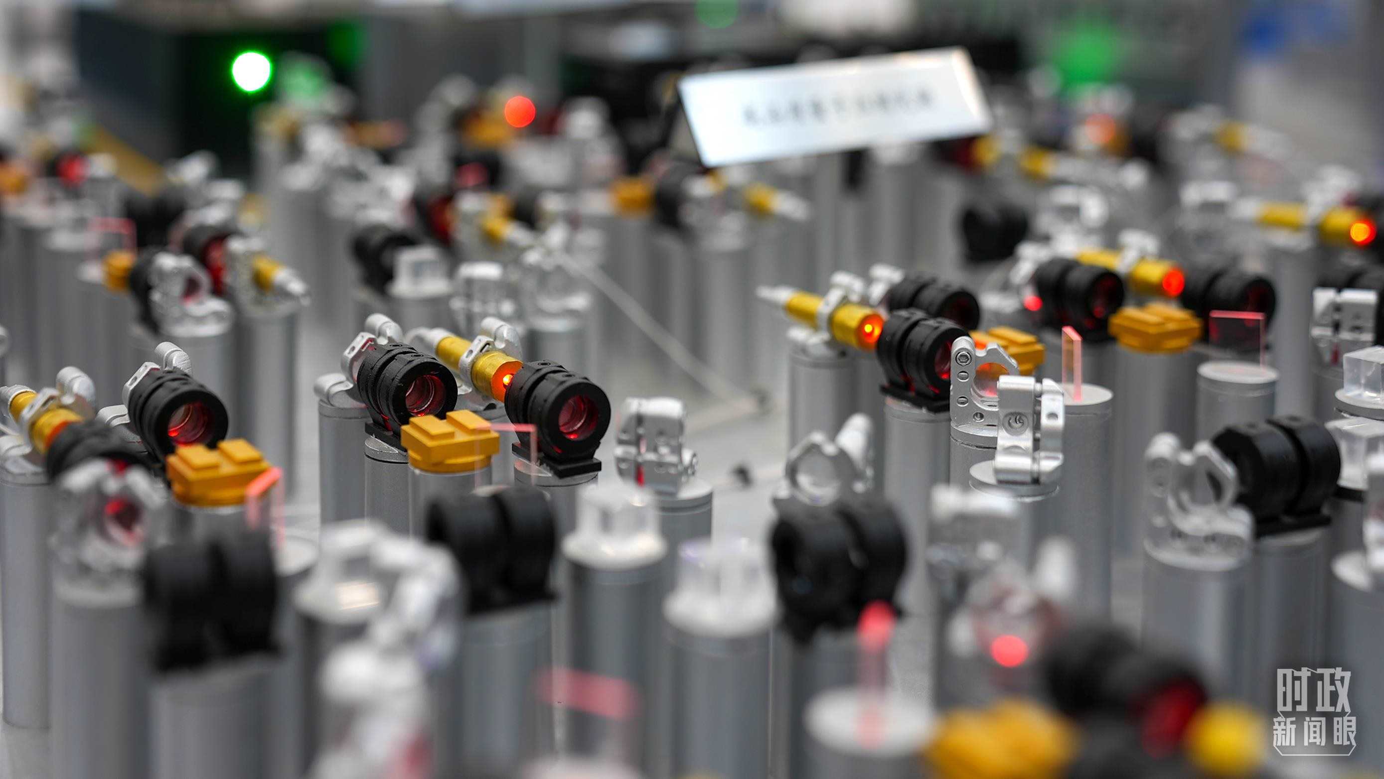 △安徽省重大科技創(chuàng)新成果集中展示的展品。（總臺(tái)央視記者金雨秋拍攝）