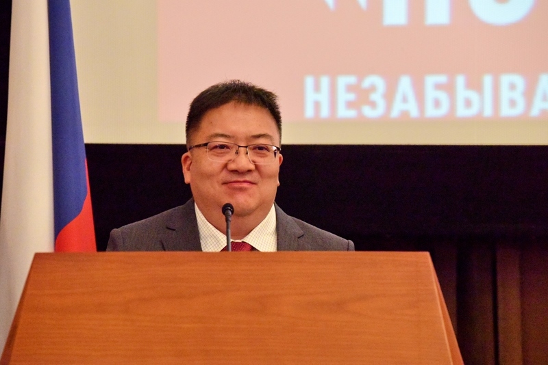 新華出版社社長(zhǎng)匡樂成致辭。 主辦方供圖