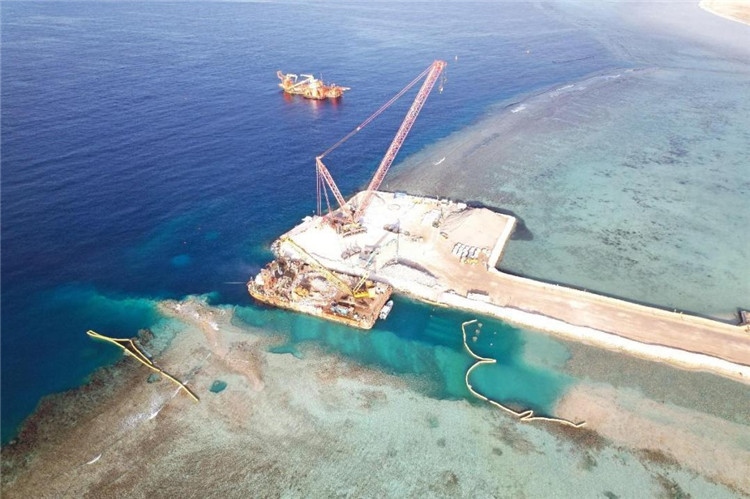 拉比格四期海水淡化項(xiàng)目取水口作業(yè)場(chǎng)景。項(xiàng)目方供圖