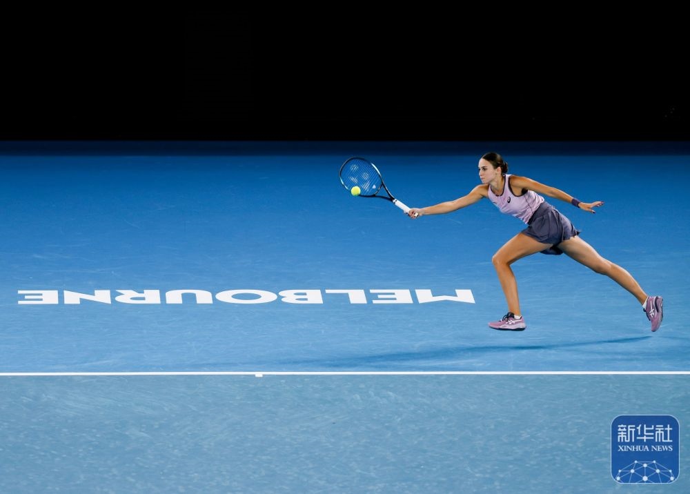 ↑托多尼在比賽中回球。新華社記者 馬平 攝